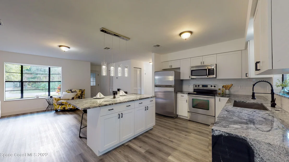 Photo of 1526 Dewitt Lane