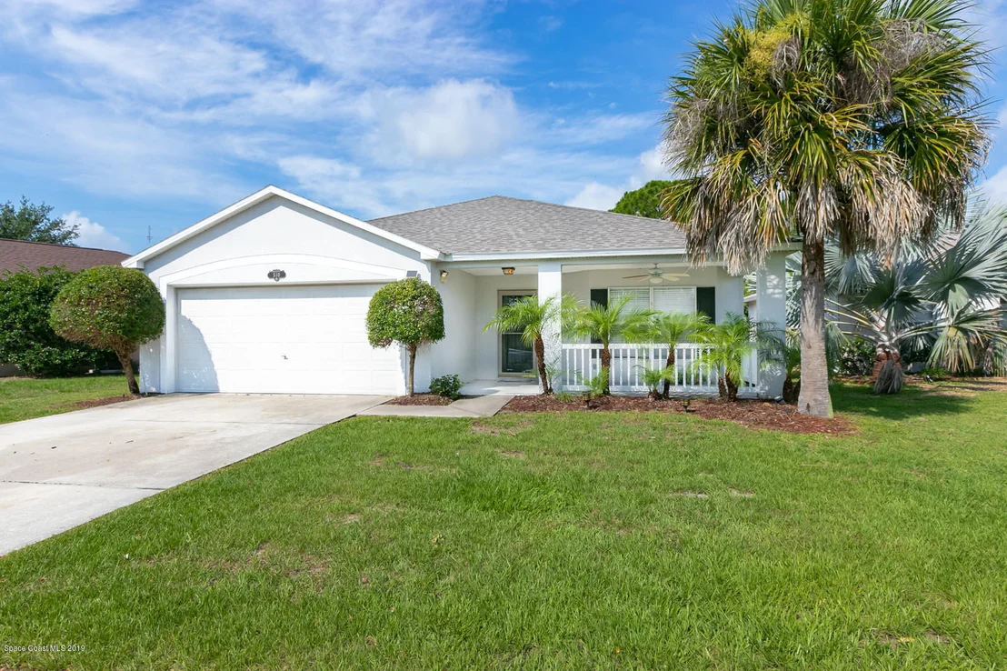 Photo of 510 Benton Drive