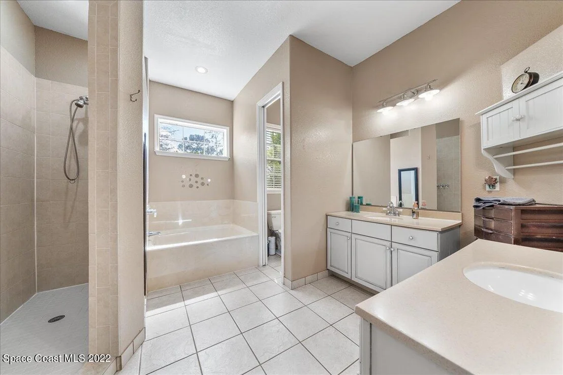 Photo of 4450 Rayburn Road
