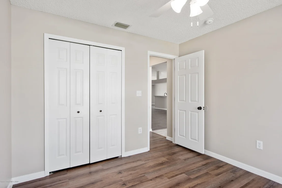 Photo of 1127 Pine Creek Circle NE
