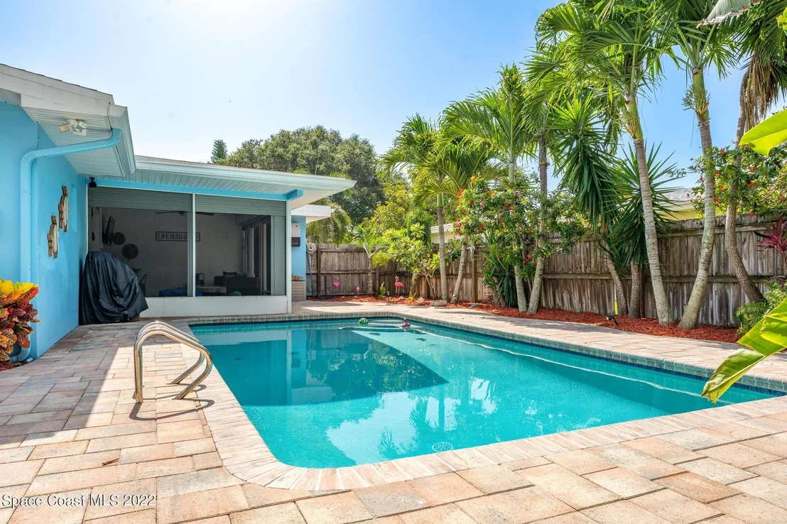 Photo of 220 Pineapple Street
