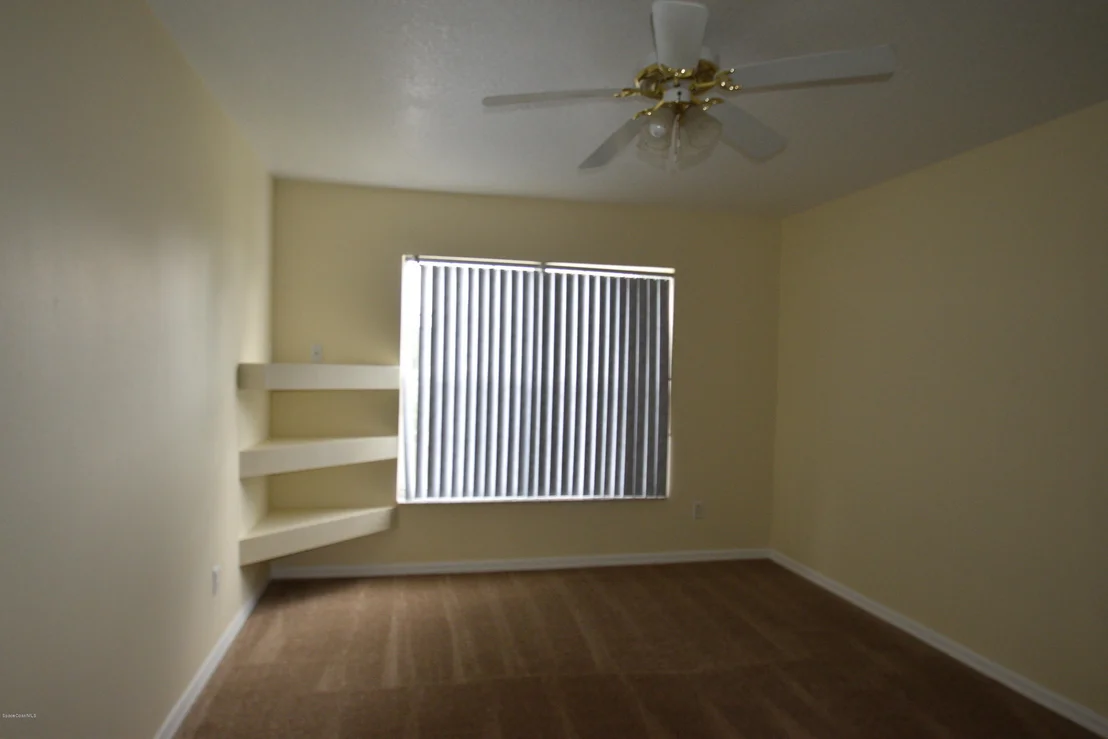 Photo of 127 Lisa Loop