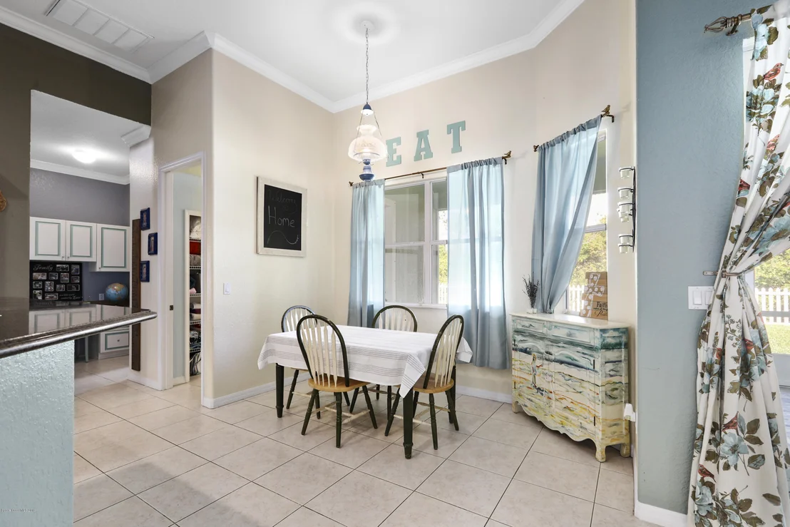Photo of 4779 Chastain Drive