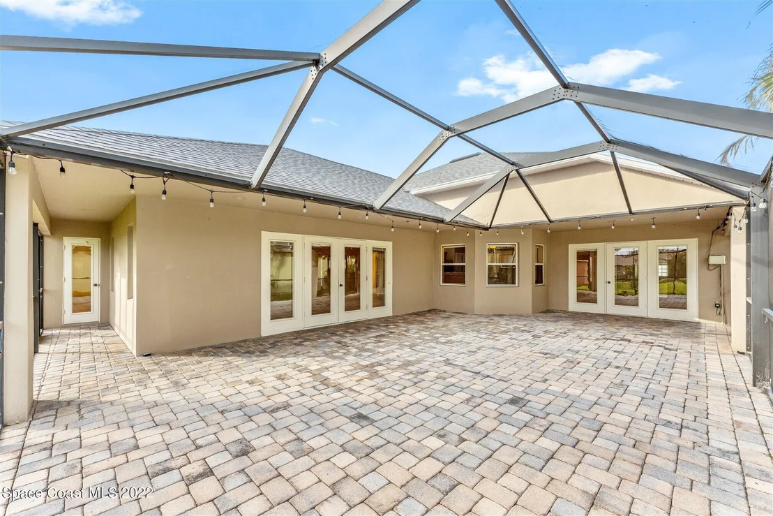 Photo of 2118 Auburn Lakes Drive