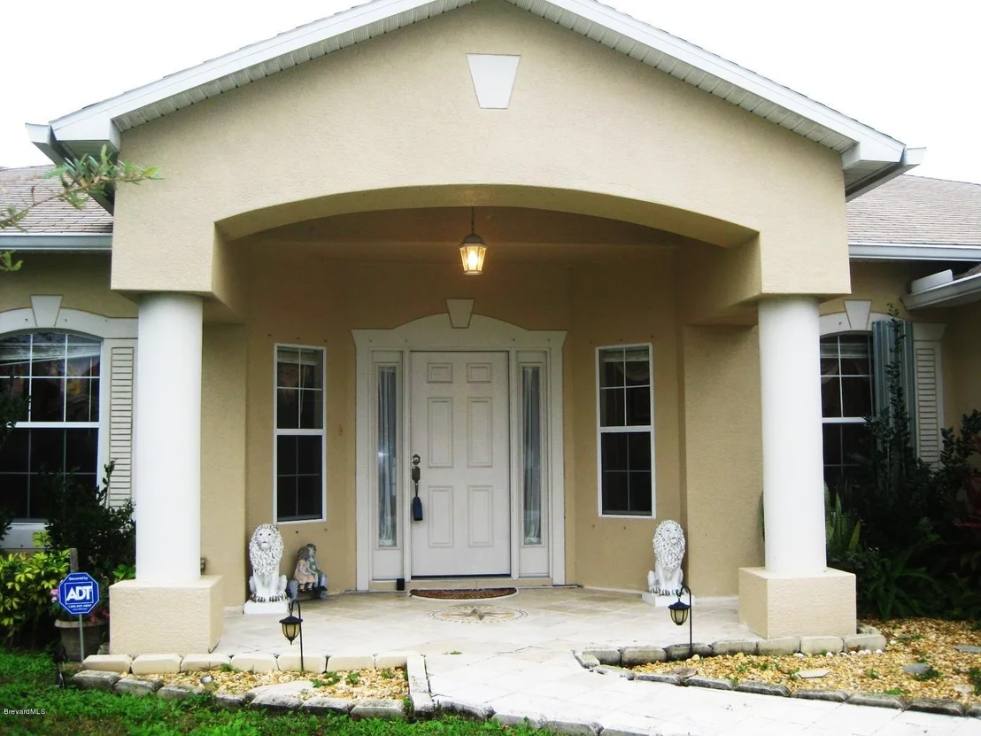 Photo of 1306 NW Jupiter Boulevard