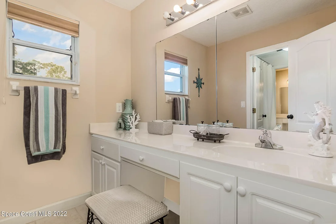 Photo of 5085 Timber Lane Drive