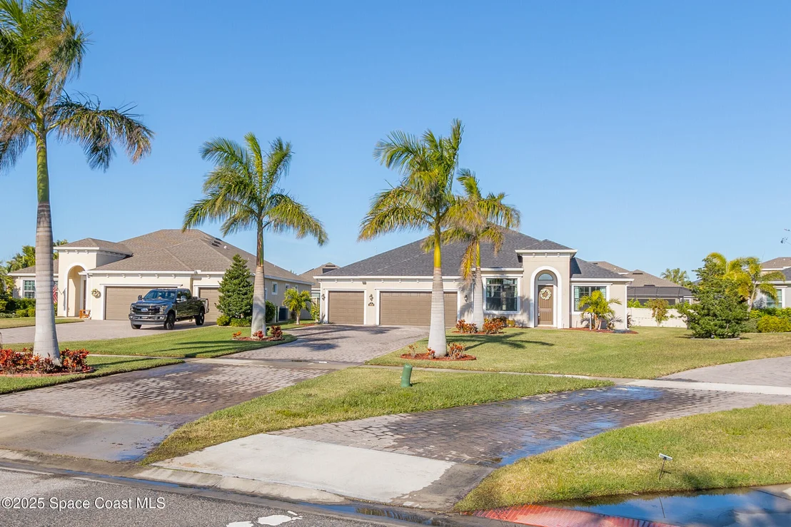 Photo of 2948 Trasona Drive