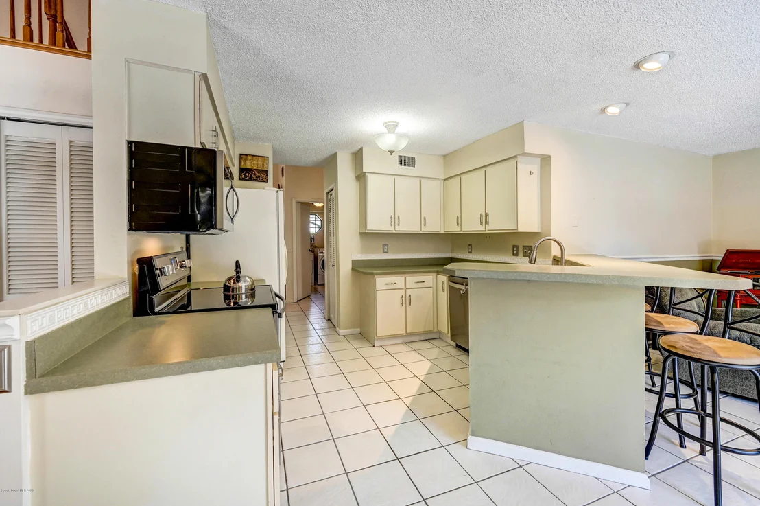Photo of 1250 Walnut Grove Way