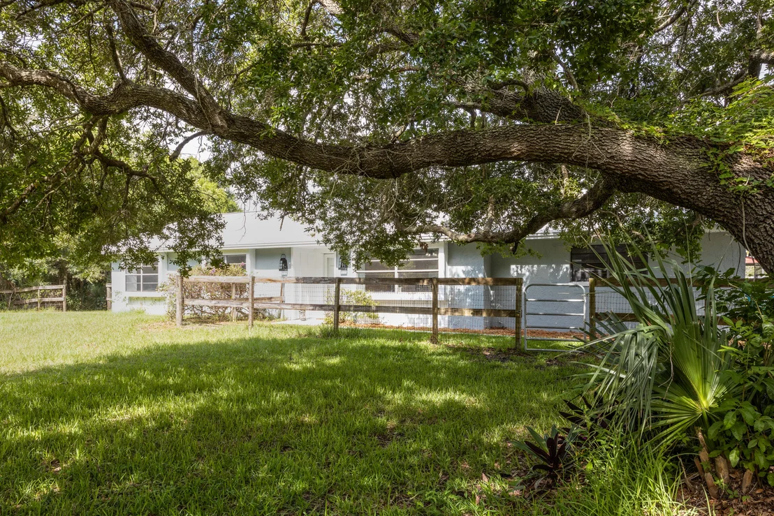 Photo of 1280 Corey Road