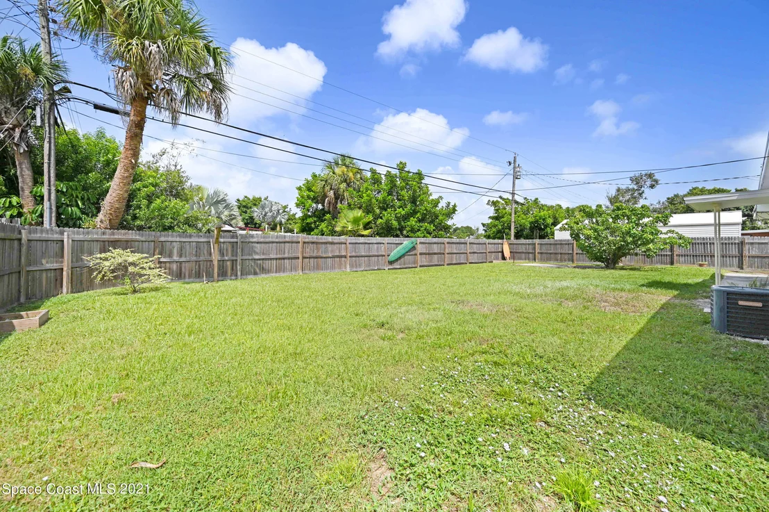 Photo of 1848 Mosswood Drive