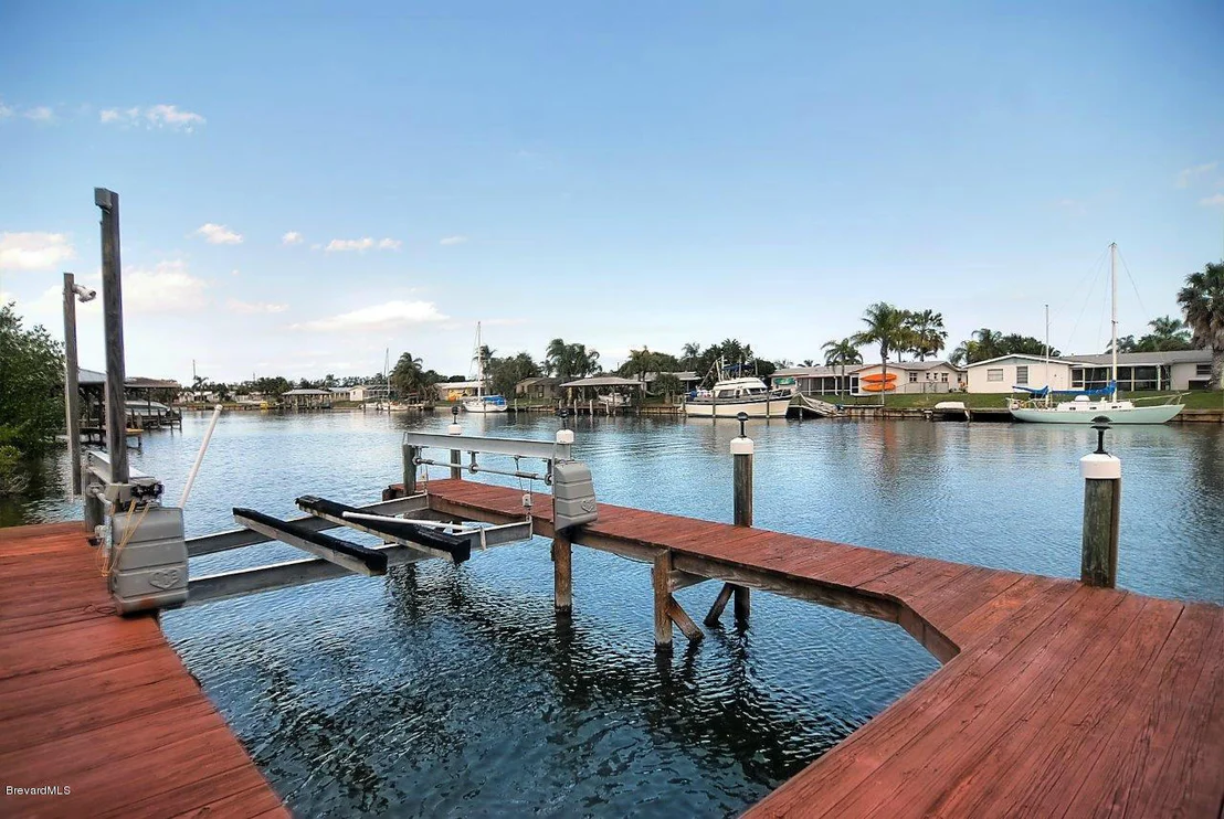 Photo of 244 Lanternback Island Drive
