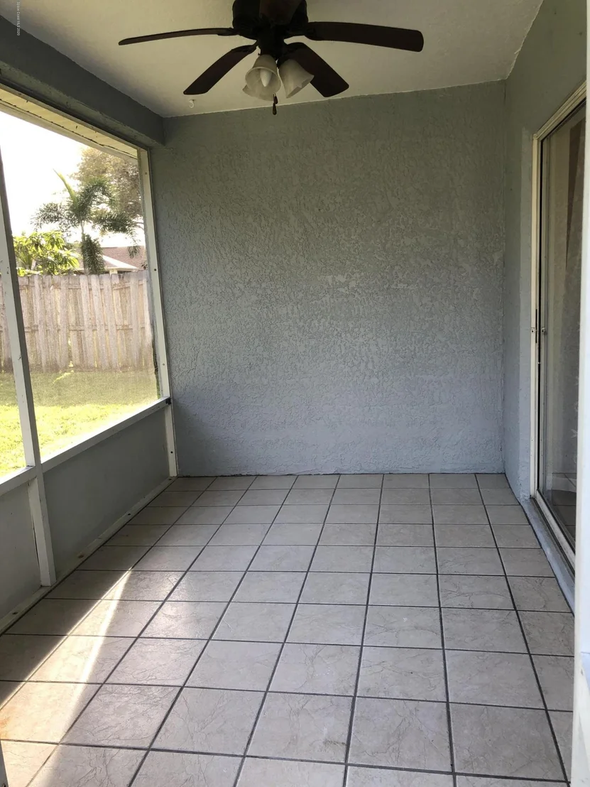 Photo of 8507 Ivanhoe Drive