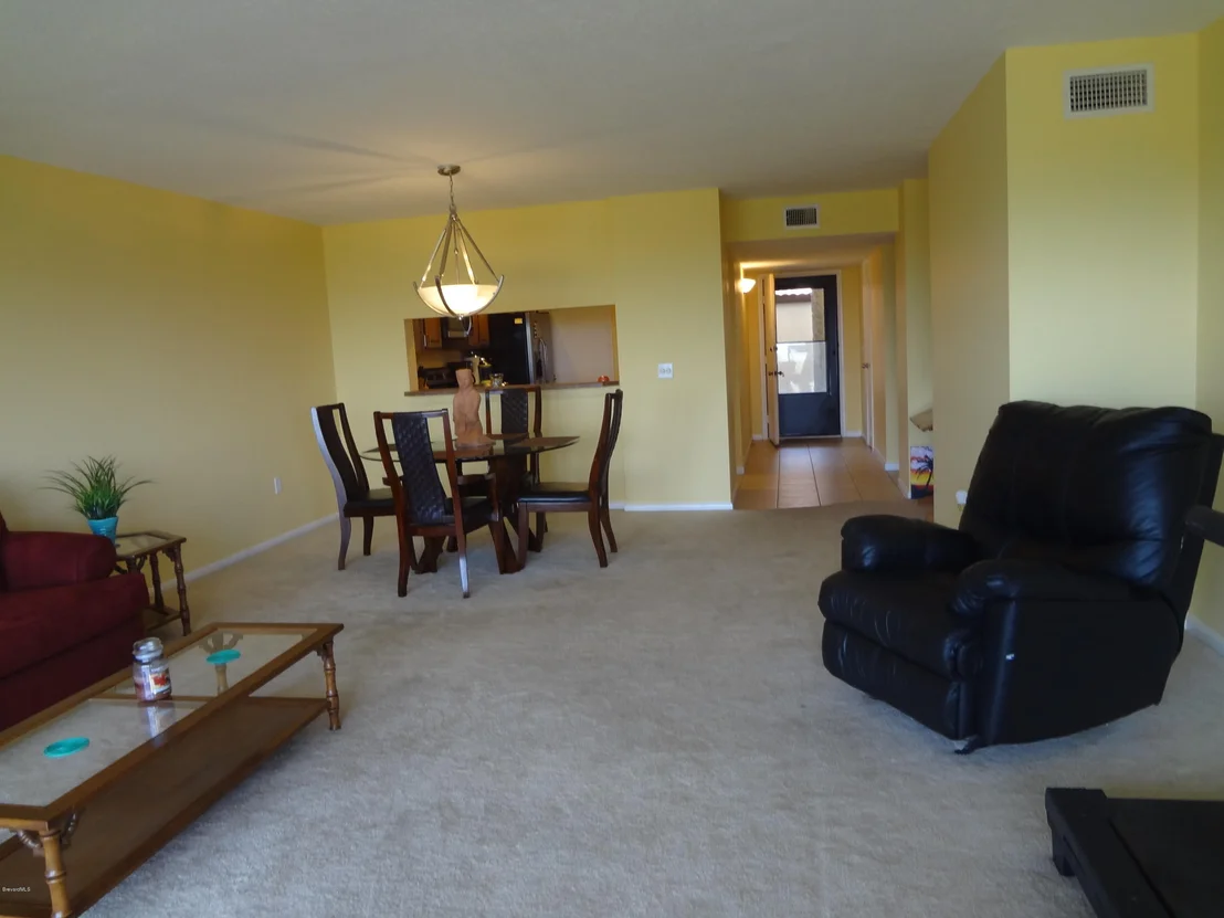 Photo of Unit 112 at 175 Highway A1a