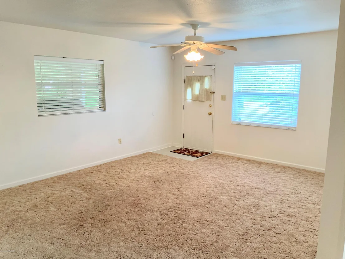 Photo of 2300 Commodore Boulevard