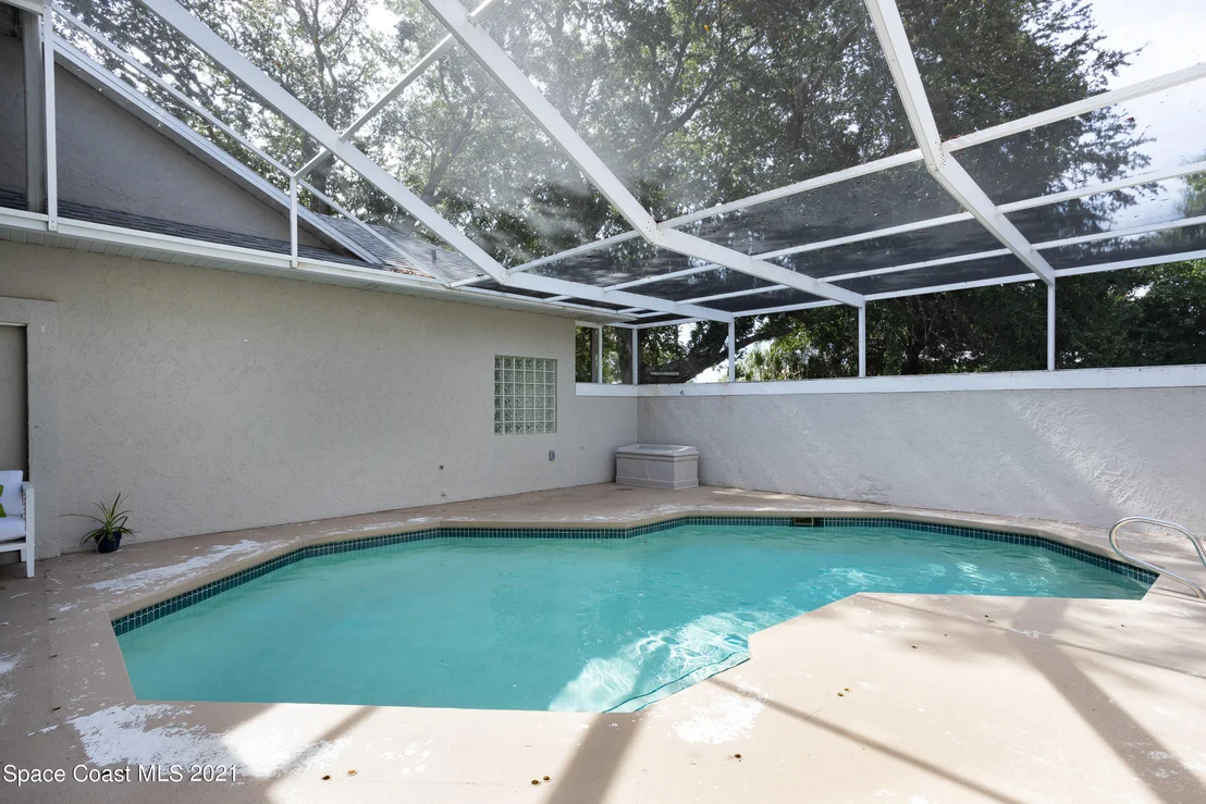 Photo of 2209 Royal Oaks Drive