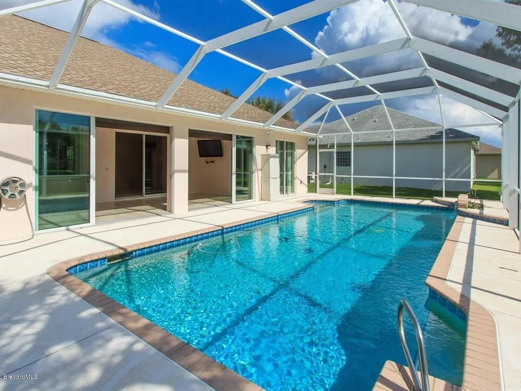 Photo of 933 Spring Oak Drive