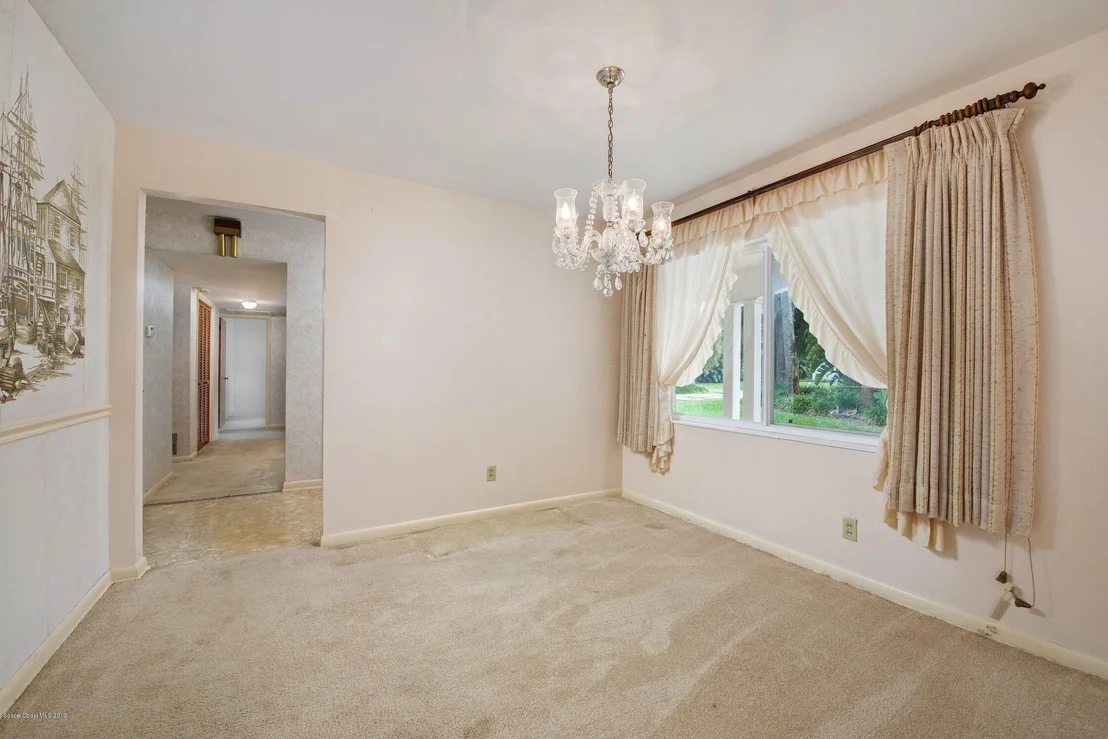 Photo of 307 Hibiscus Trail