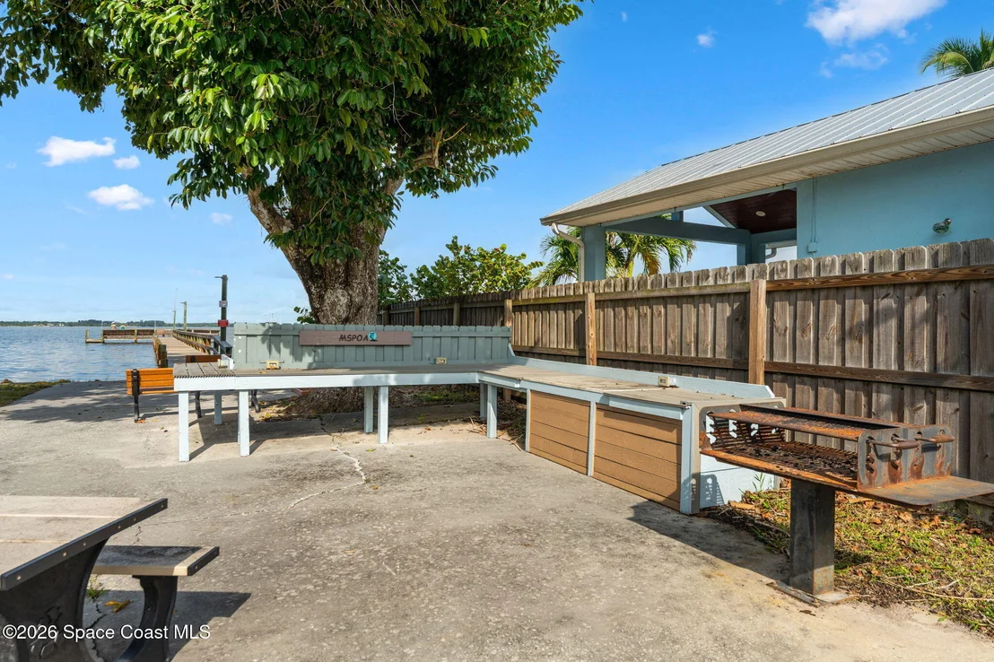 Photo of 220 Cardinal Drive