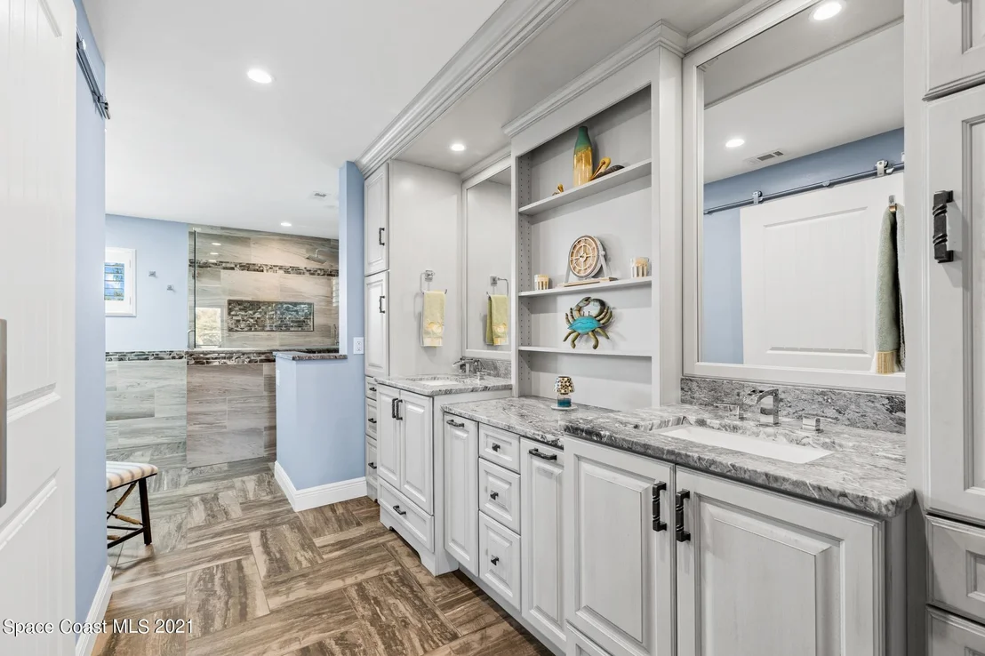 Photo of 603 Loggerhead Island Drive