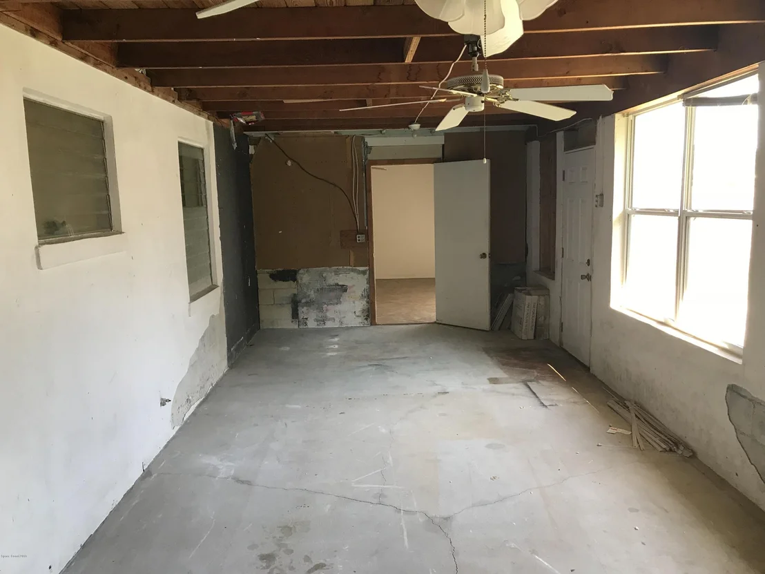 Photo of 707 Camellia Drive