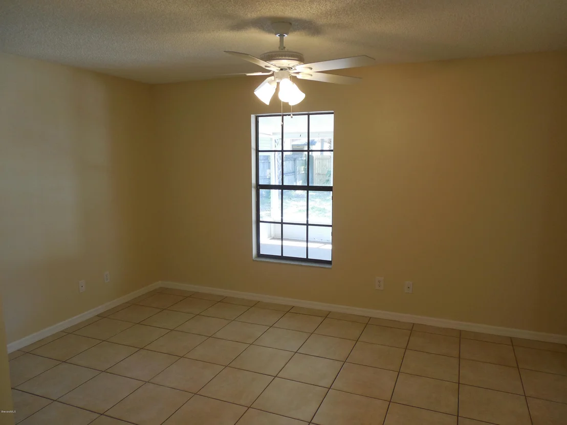 Photo of 6995 Bright Avenue