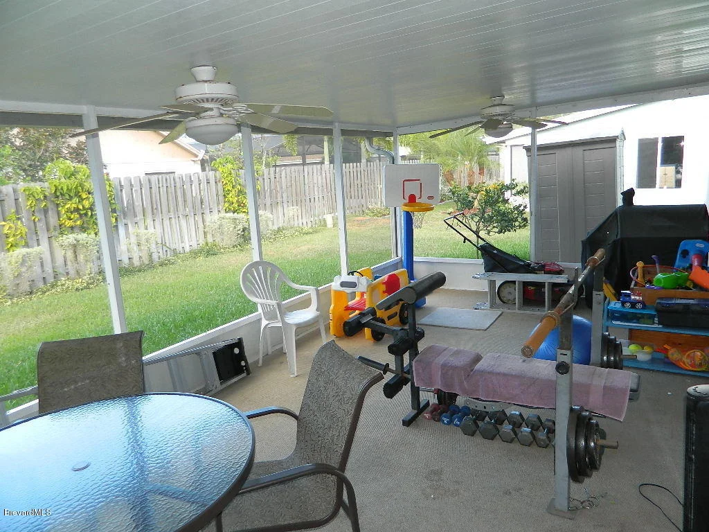 Photo of 1242 Walnut Grove Way