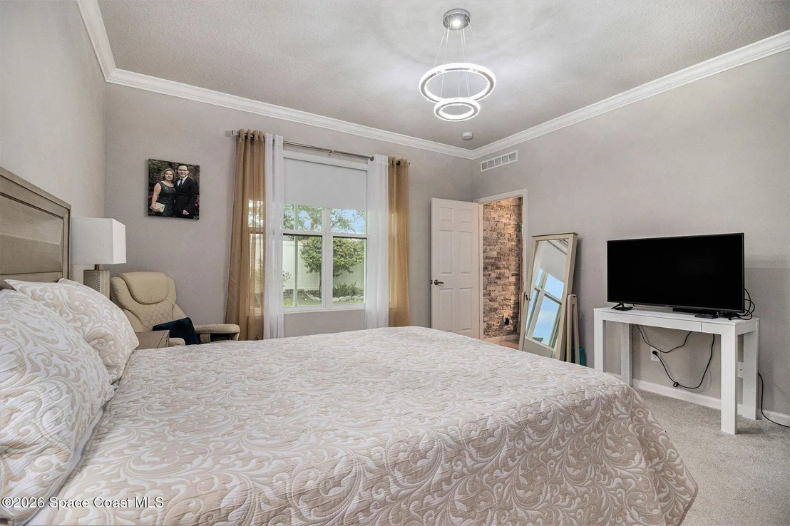 Photo of 665 Boughton Way