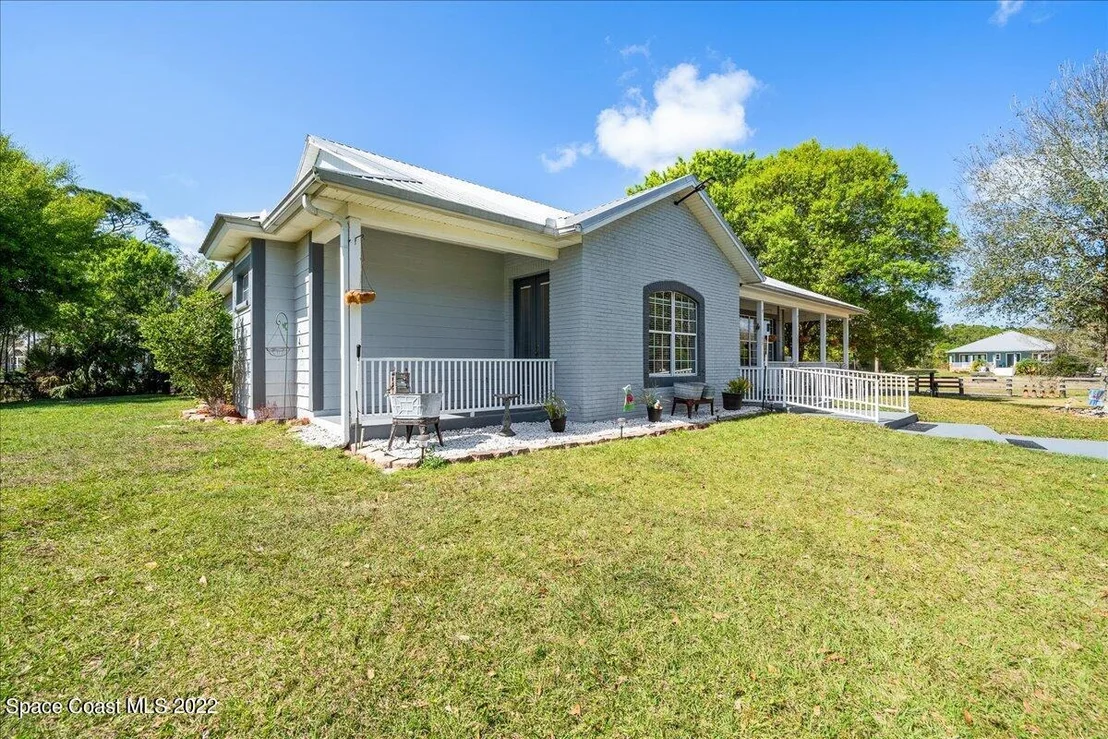 Photo of 4450 Rayburn Road