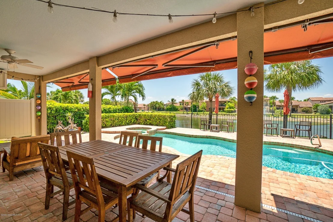 Photo of 698 Monterey Drive