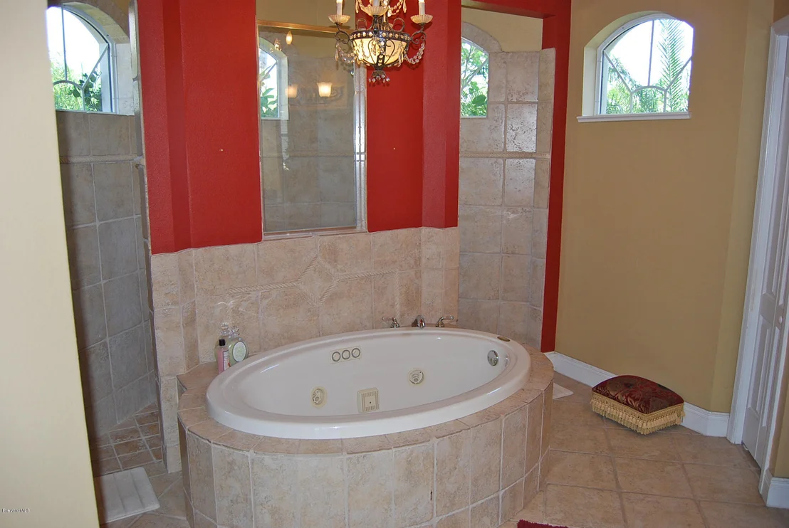 Photo of 6070 Herons Landing Drive