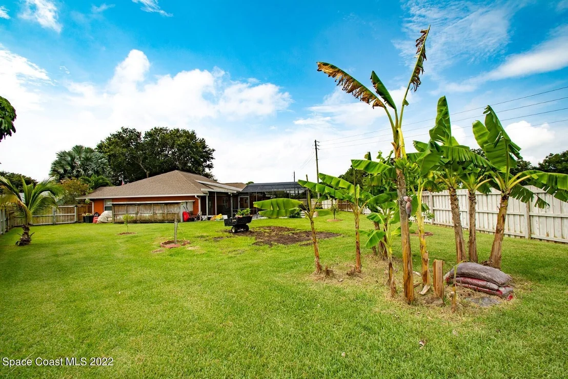 Photo of 1027 Jacaranda Circle
