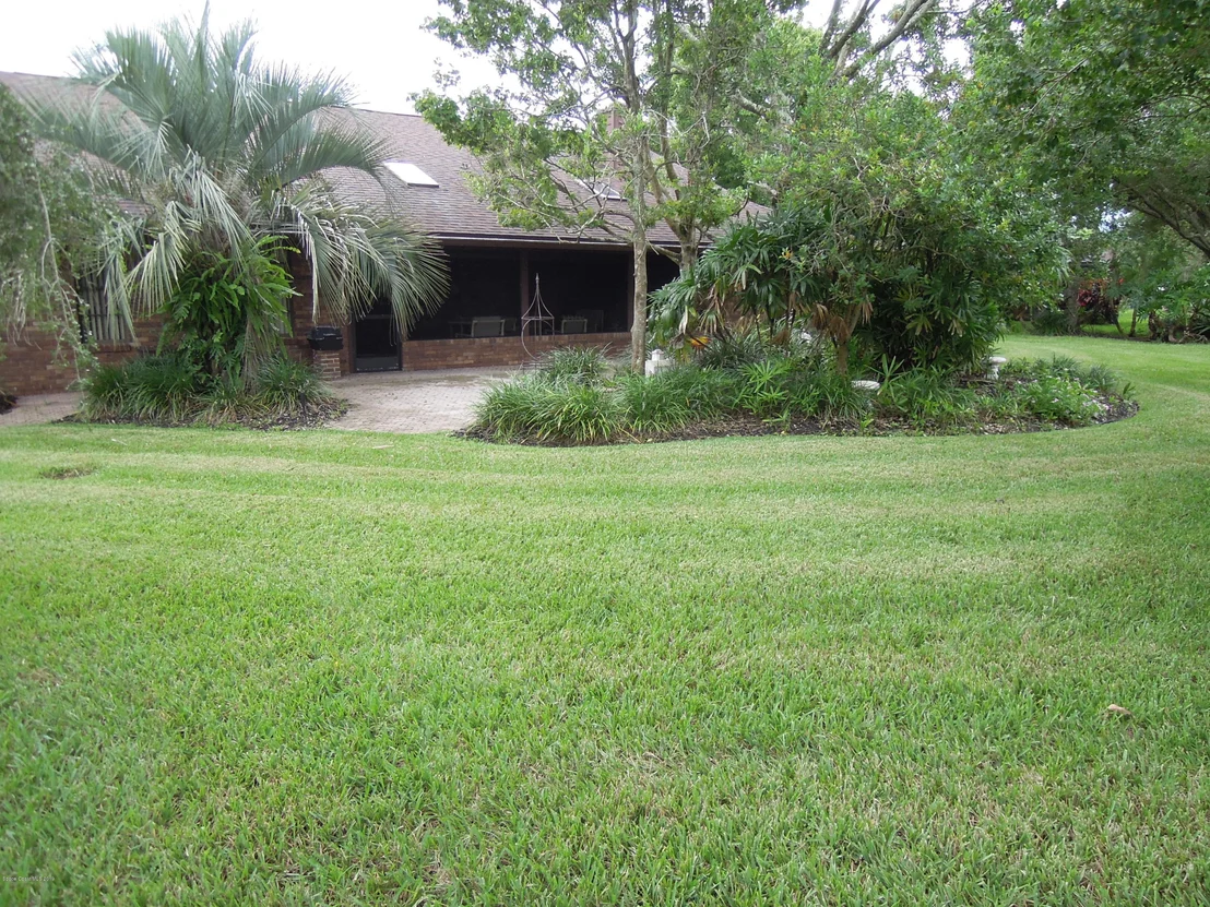 Photo of 350 Crystal Lake Drive