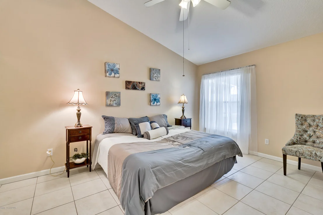 Photo of 607 Sandpiper Circle