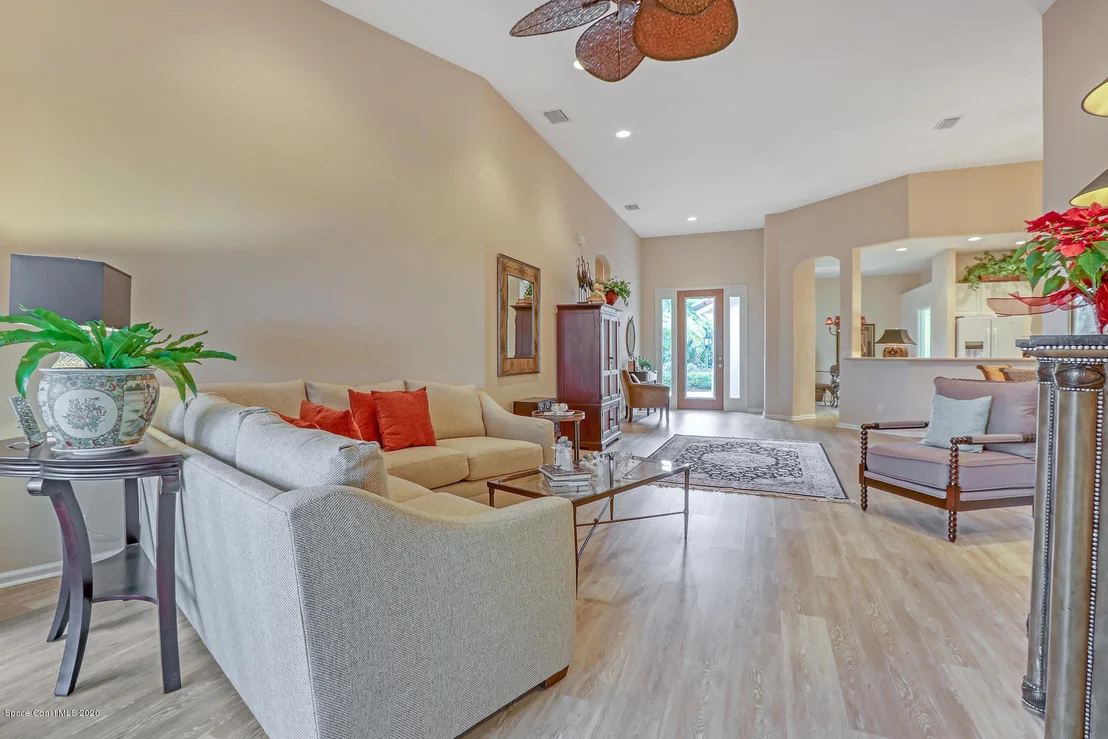 Photo of 130 Whaler Drive