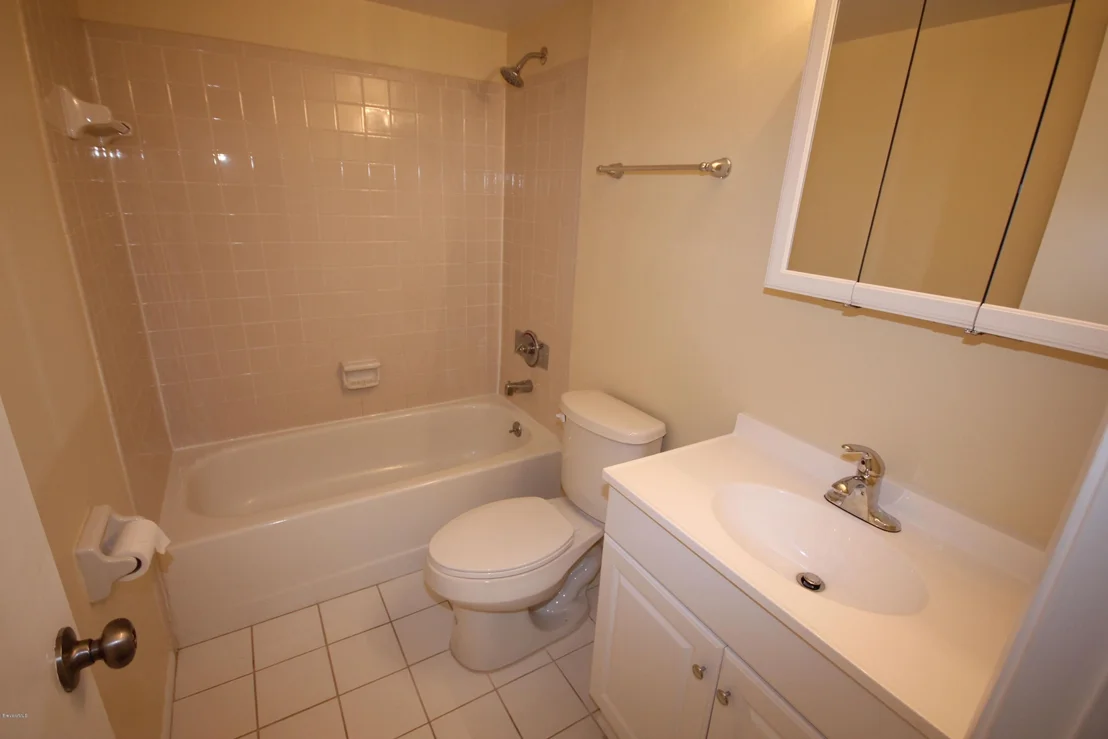 Photo of Unit 128 at 2975 Thrush Drive