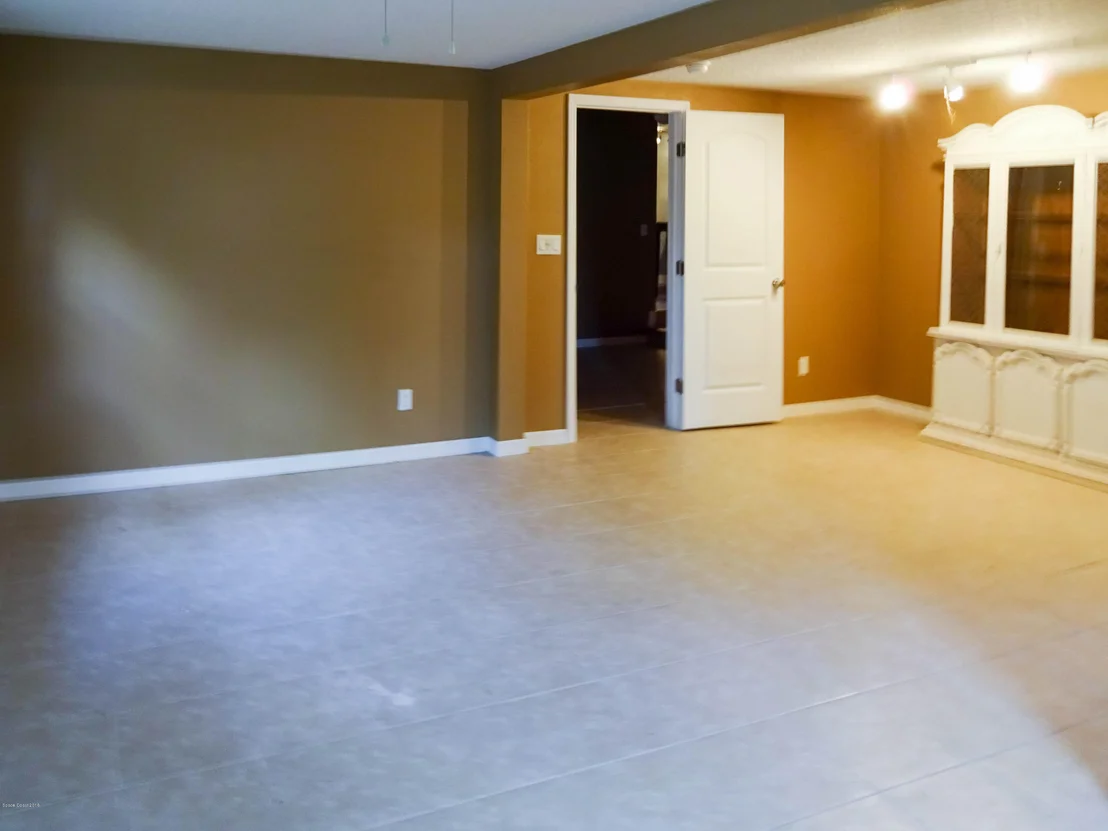 Photo of 1010 Hayden Road