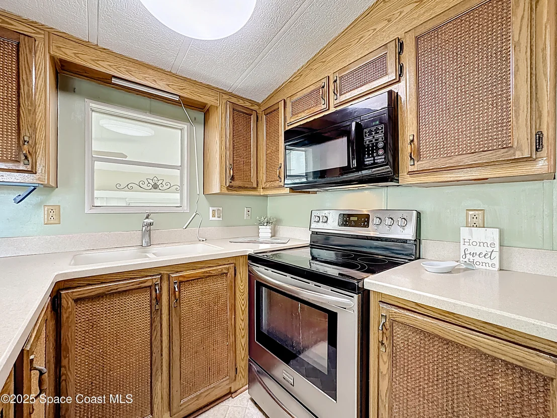 Photo of 178 Toledo Way