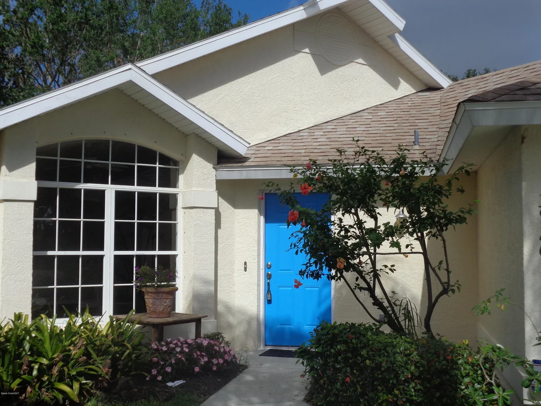 Photo of 3926 Saint Armens Circle