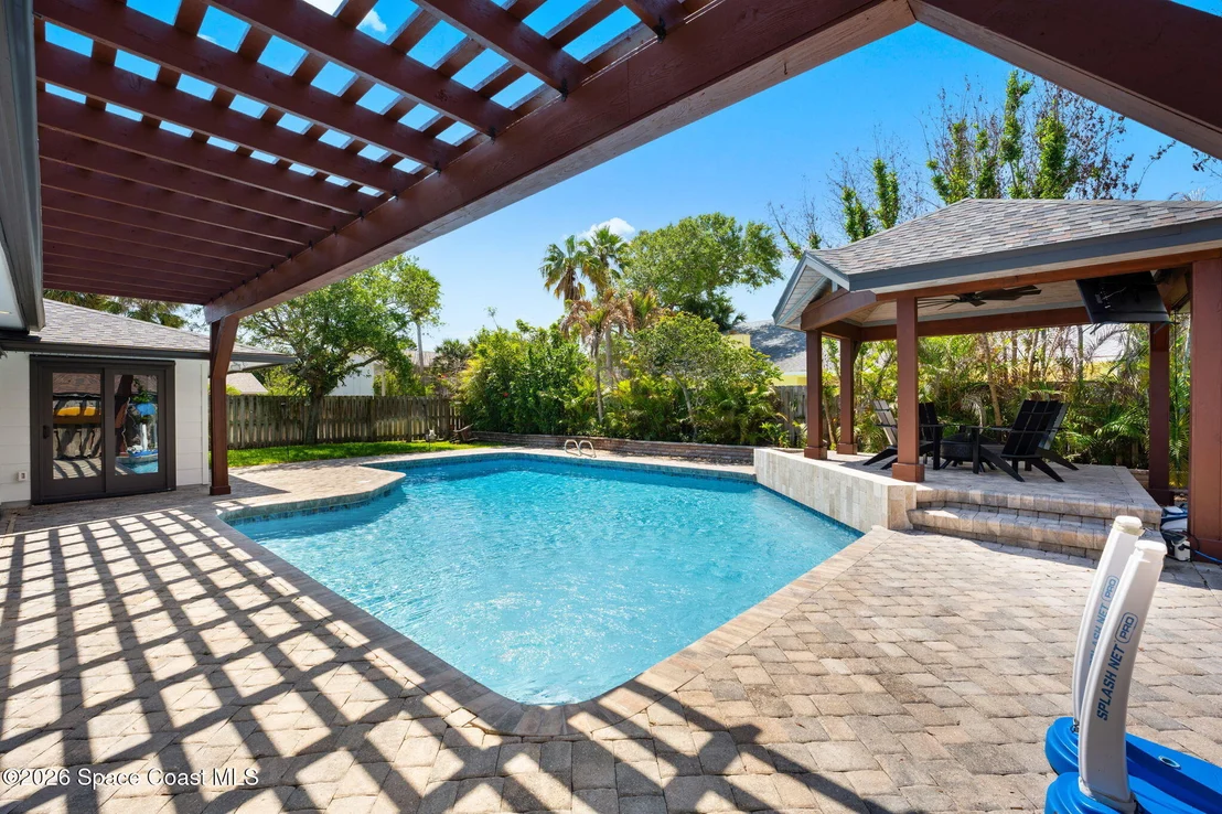 Photo of 127 Sand Pine Road