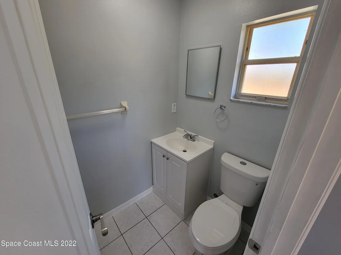 Photo of 337 Ponce De Leon Avenue