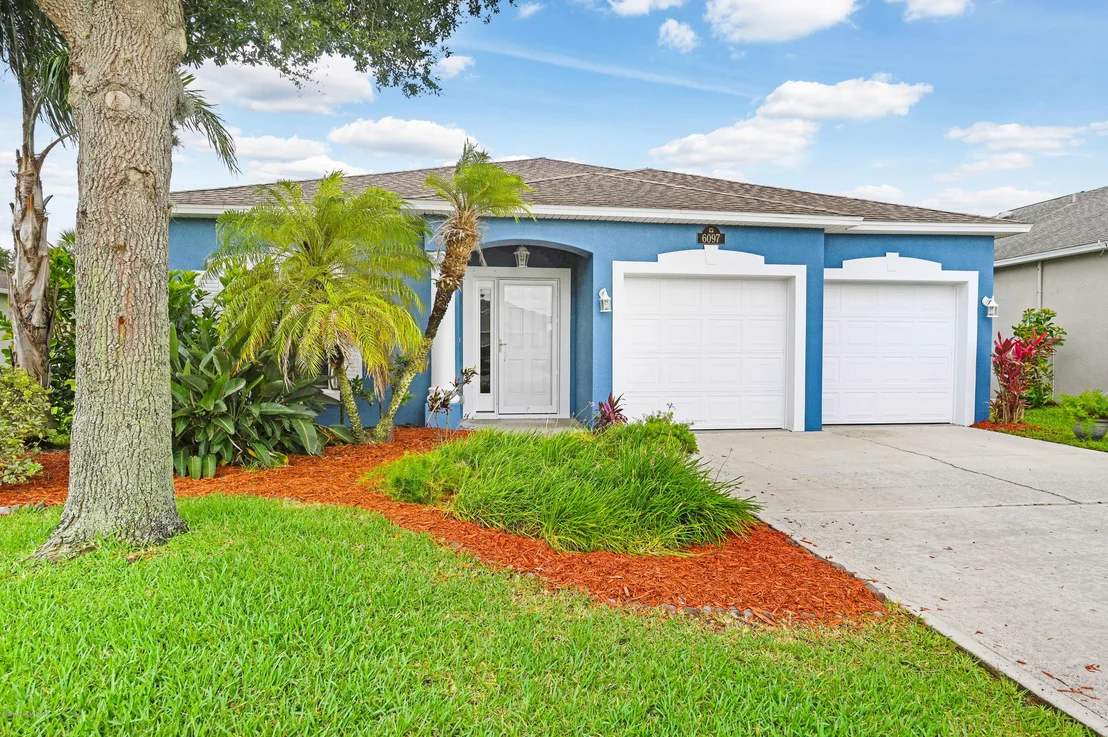 Photo of 6097 Indigo Crossing Drive