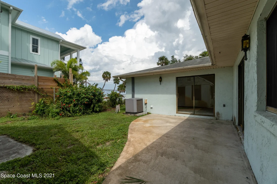 Photo of 4235 Indian River Drive