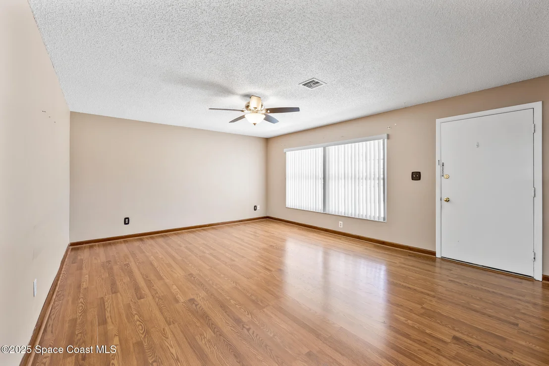 Photo of 6390 Lookout Drive
