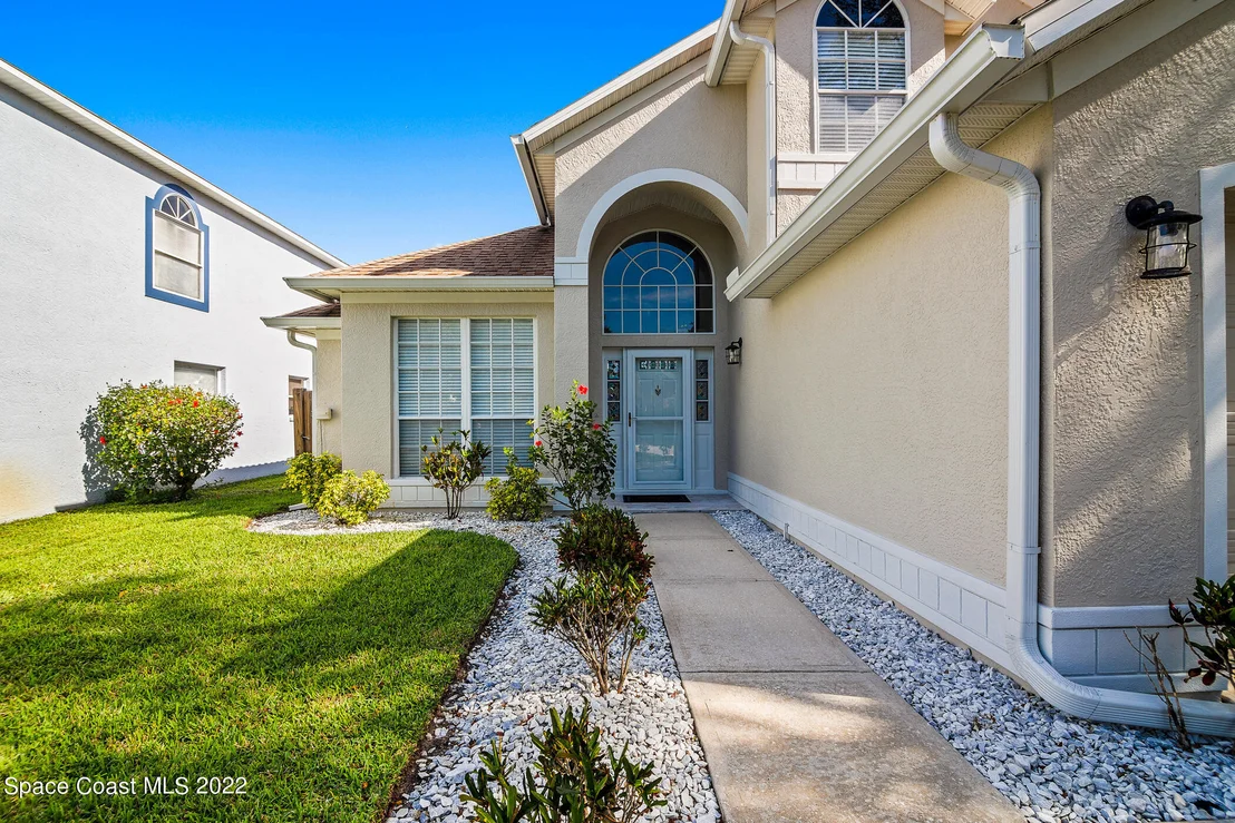 Photo of 4550 Rivermist Drive