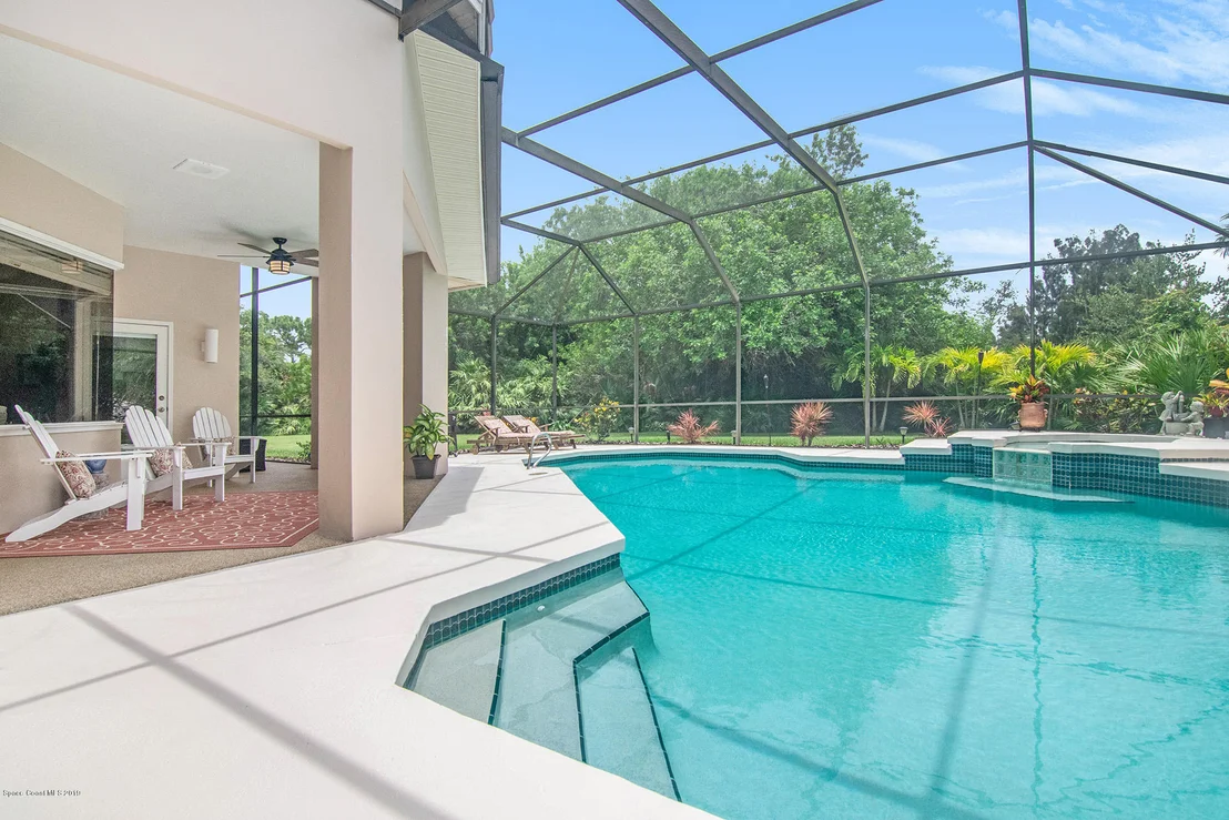 Photo of 717 Oak Park Drive