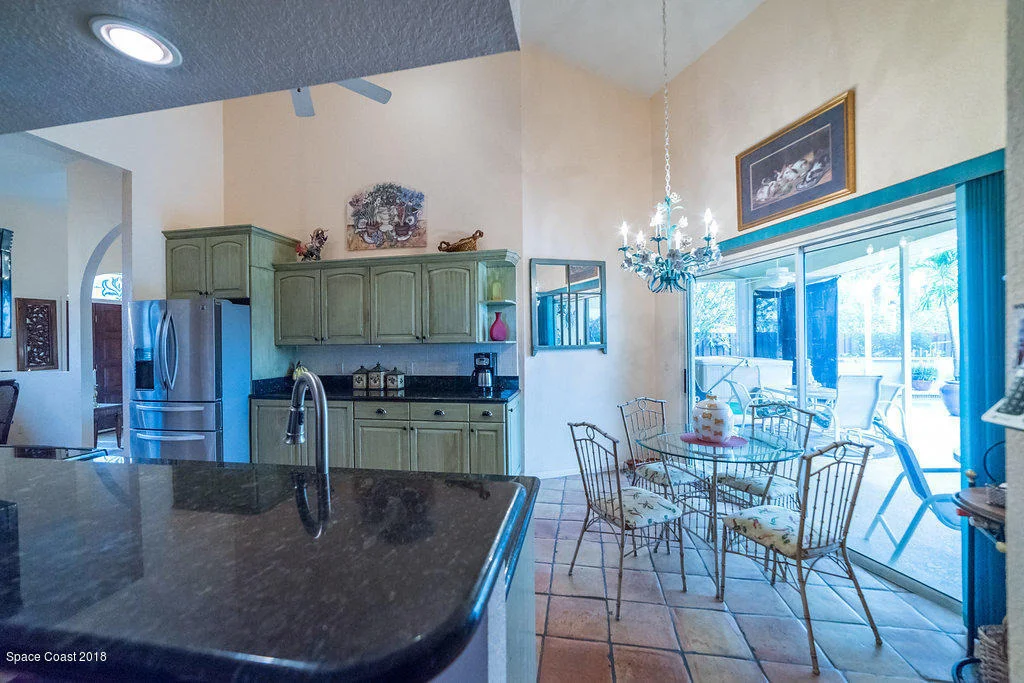 Photo of 207 Ivory Drive