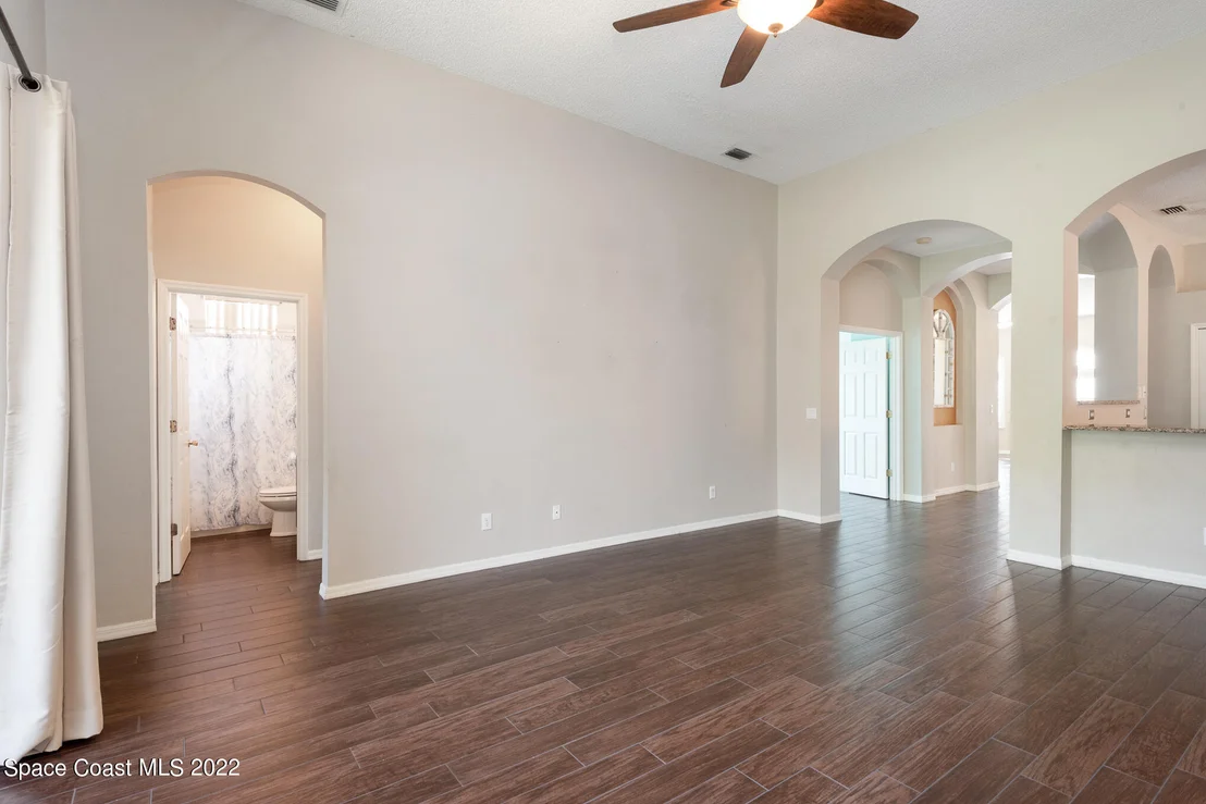 Photo of 1600 Tailfeather Court