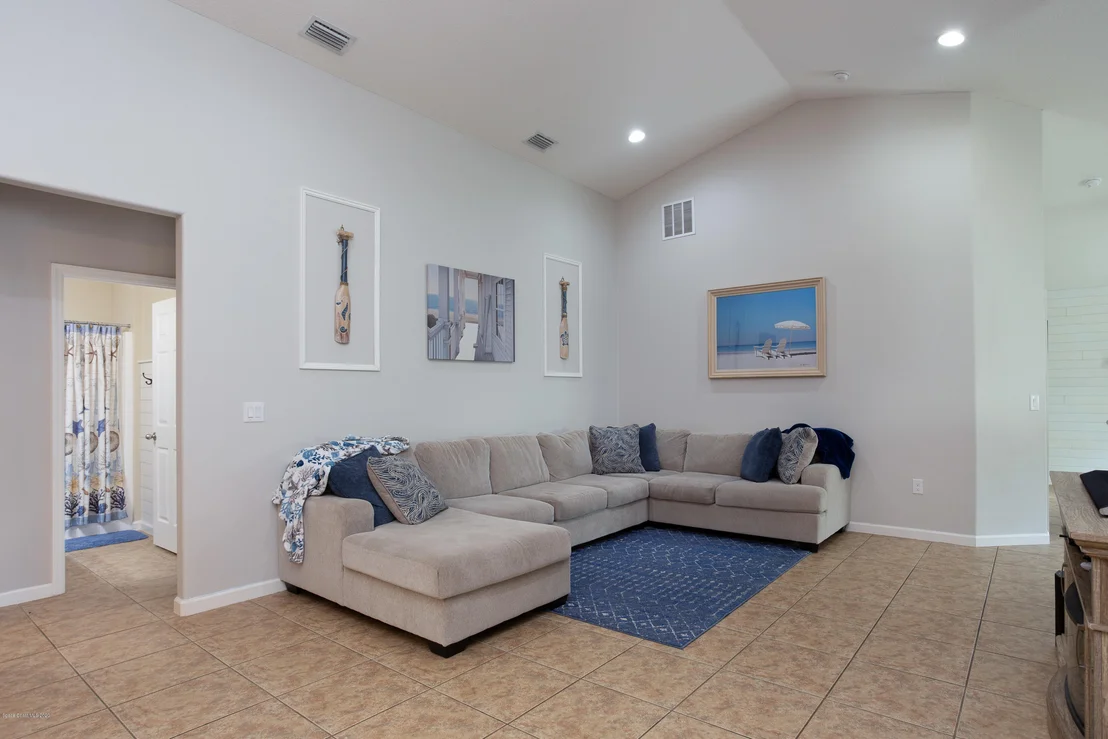 Photo of 1496 Litchfield Drive