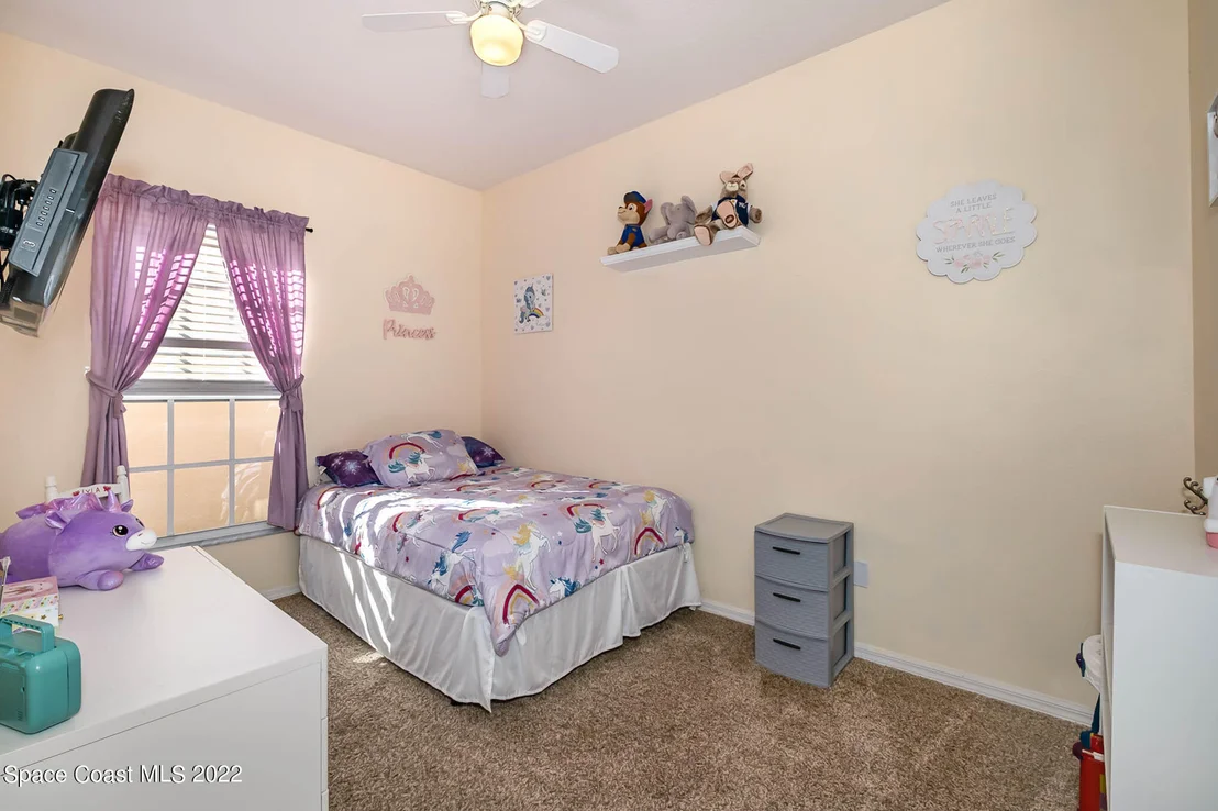 Photo of 1069 S Fork Circle