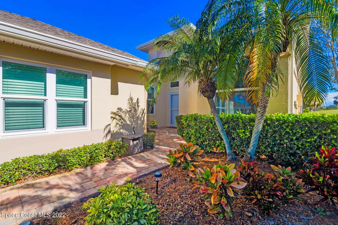 Photo of 4880 Cadet Circle